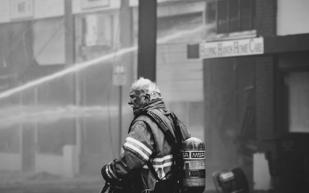 fireman first responder 9-11 hero service